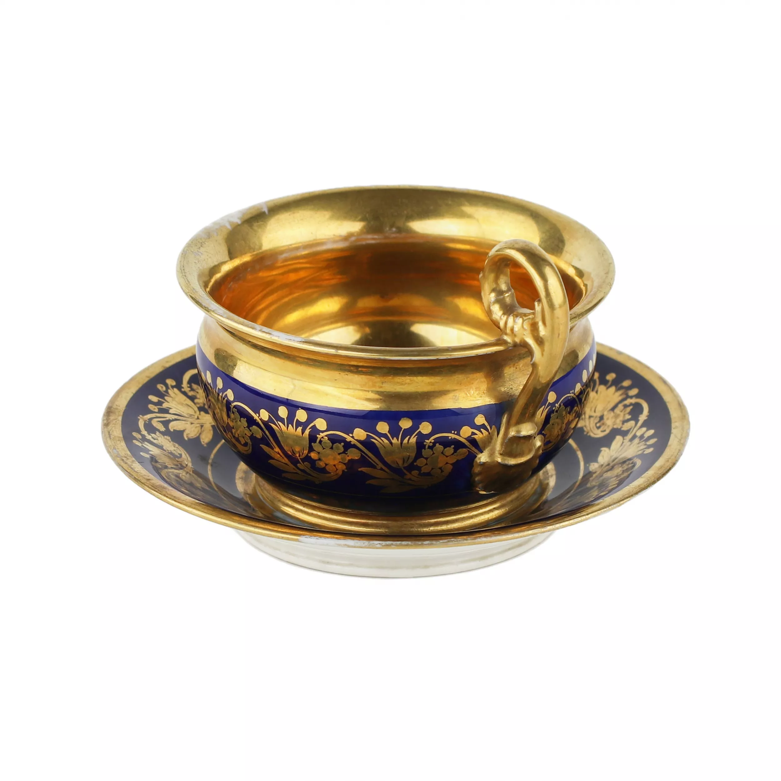Tasse en cobalt avec soucoupe. France. 19ème siècle. 