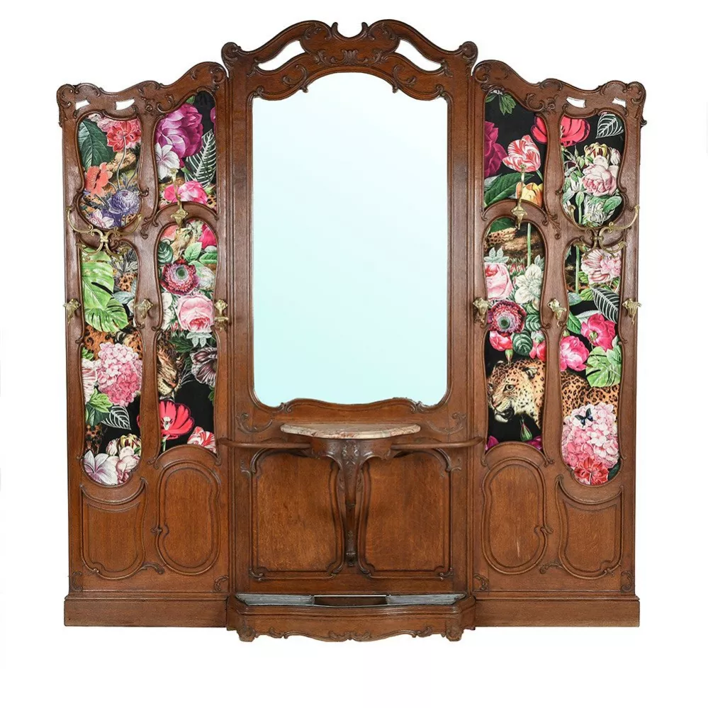 Hanger with mirror. France, late 19th century.