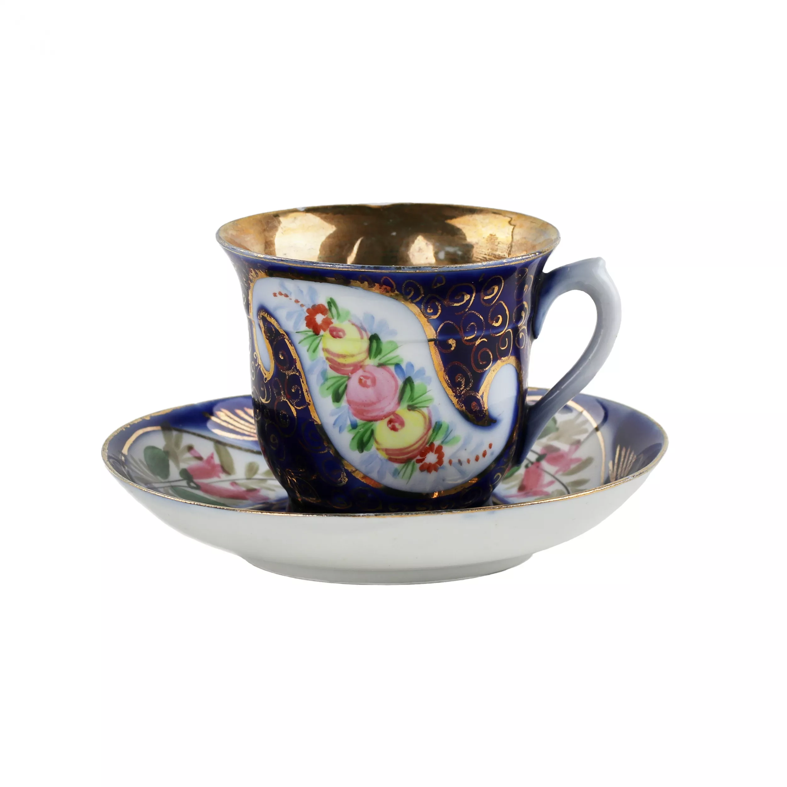 Paire de the en porcelaine usine Dulevo Kuznetsov. 