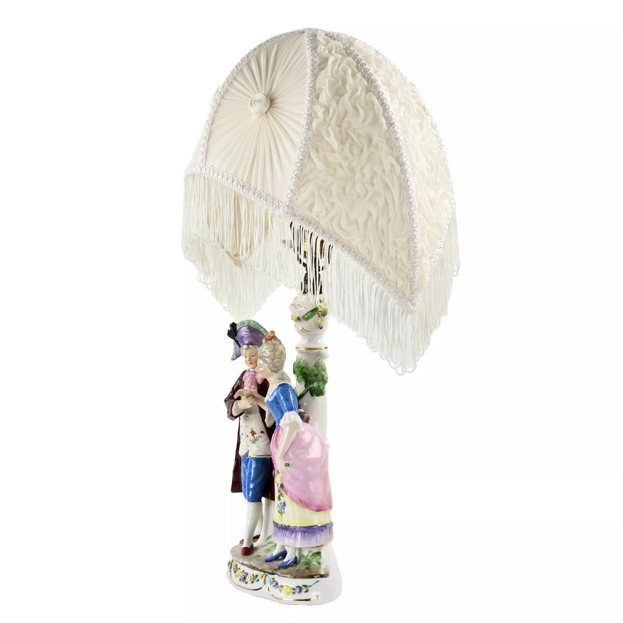 Lampe de table en porcelaine. 