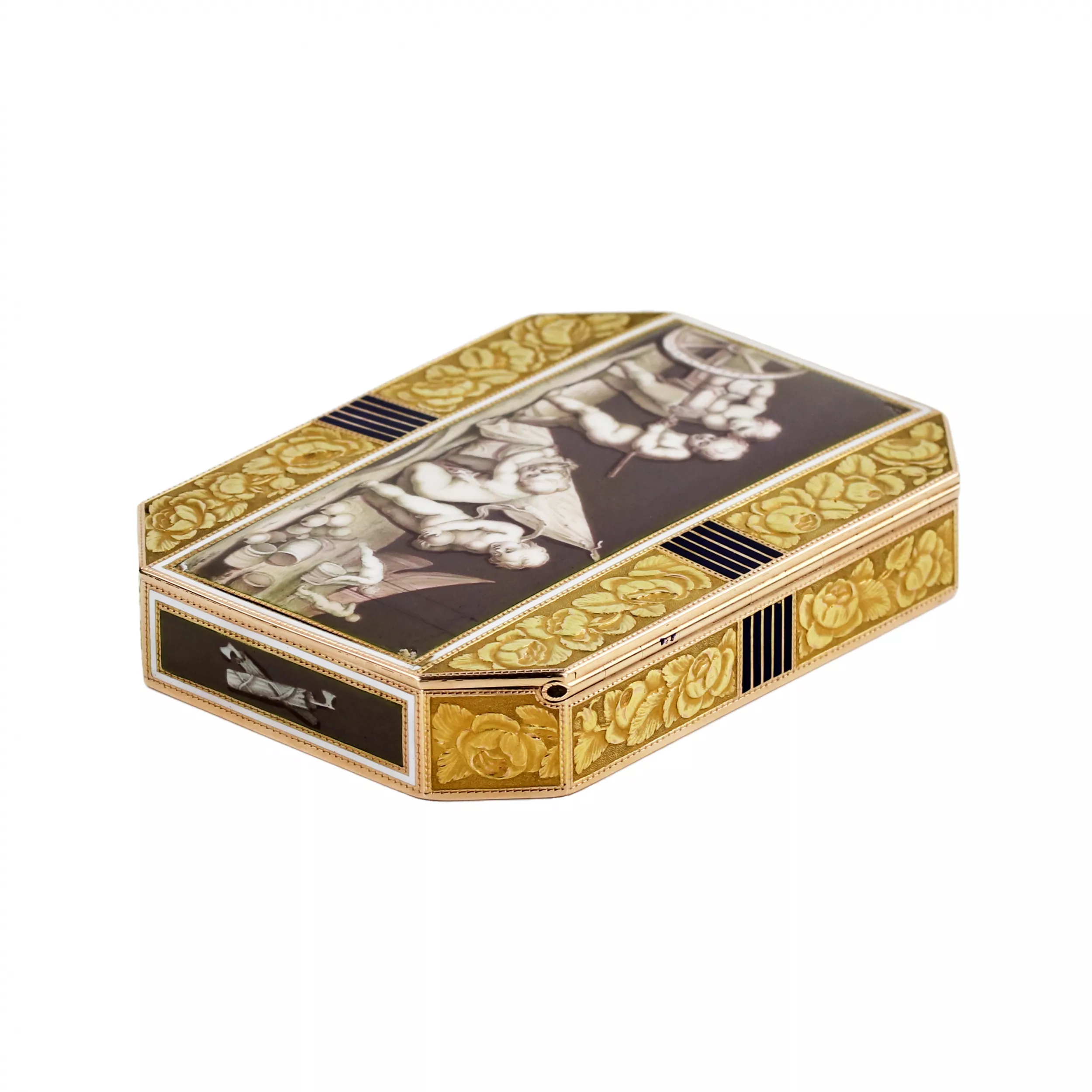 FRENCH GOLD SNUFFBOX WITH ENAMEL GRISAILLE “MILITARY GAMES OF PUTTI” FRANCE, EMPIRE PERIOD, FIRST QUARTER OF THE 19TH CENTURY
