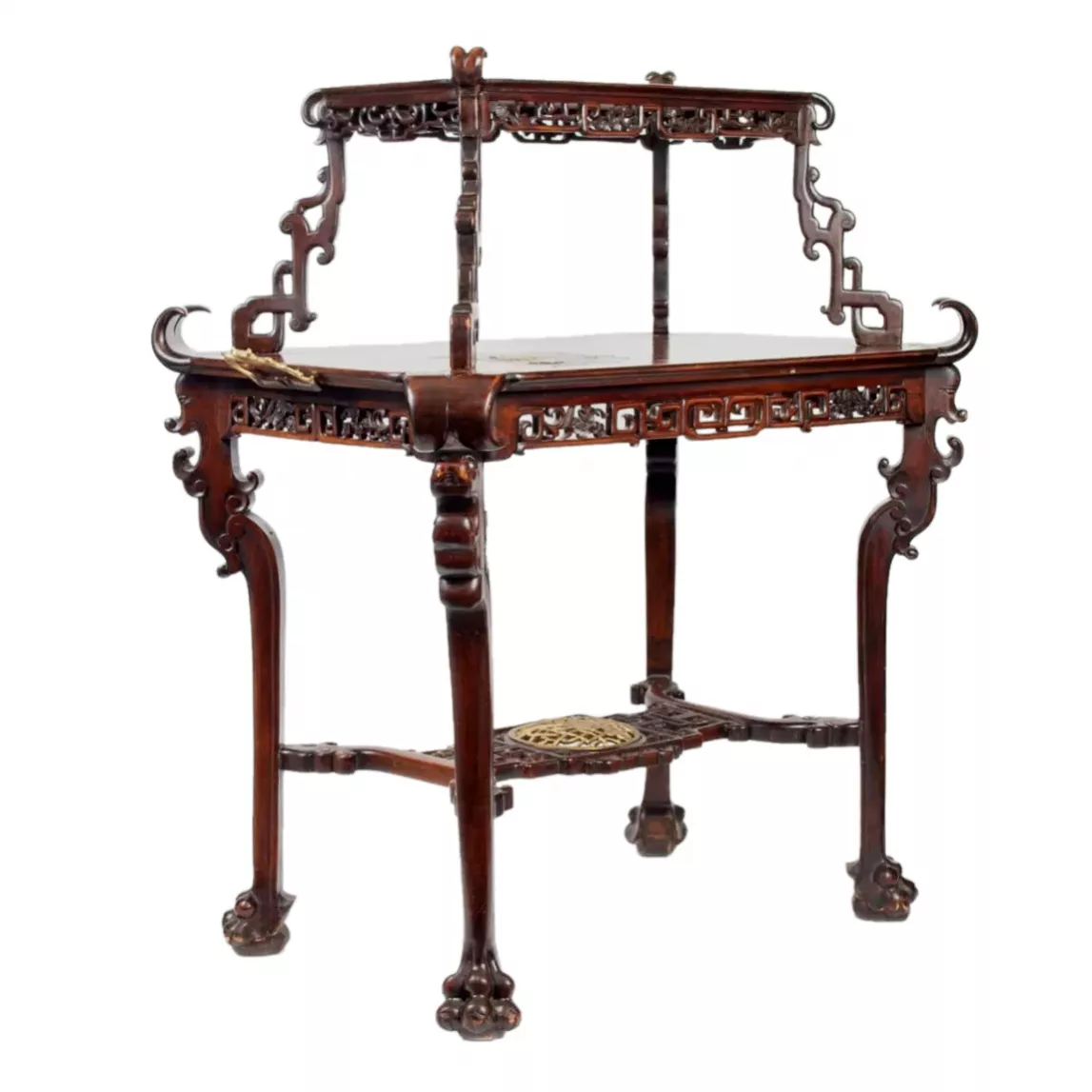 Elegante table japonaise à deux etages, attribuee à Viardot, XIXe siècle. 
