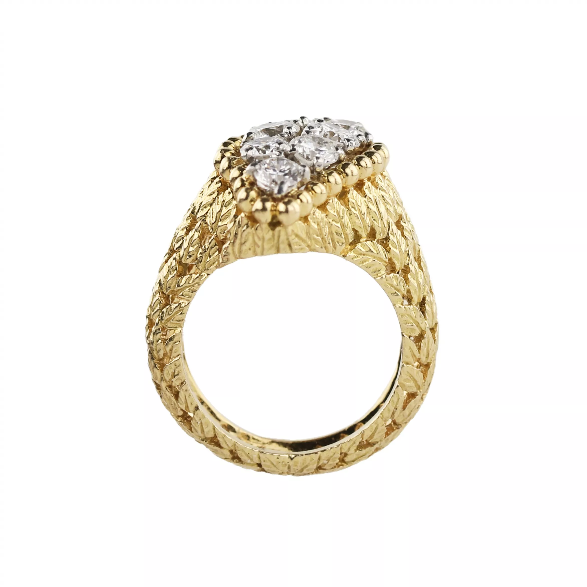 Кольцо Cartier из 18 К золота с бриллиантами.