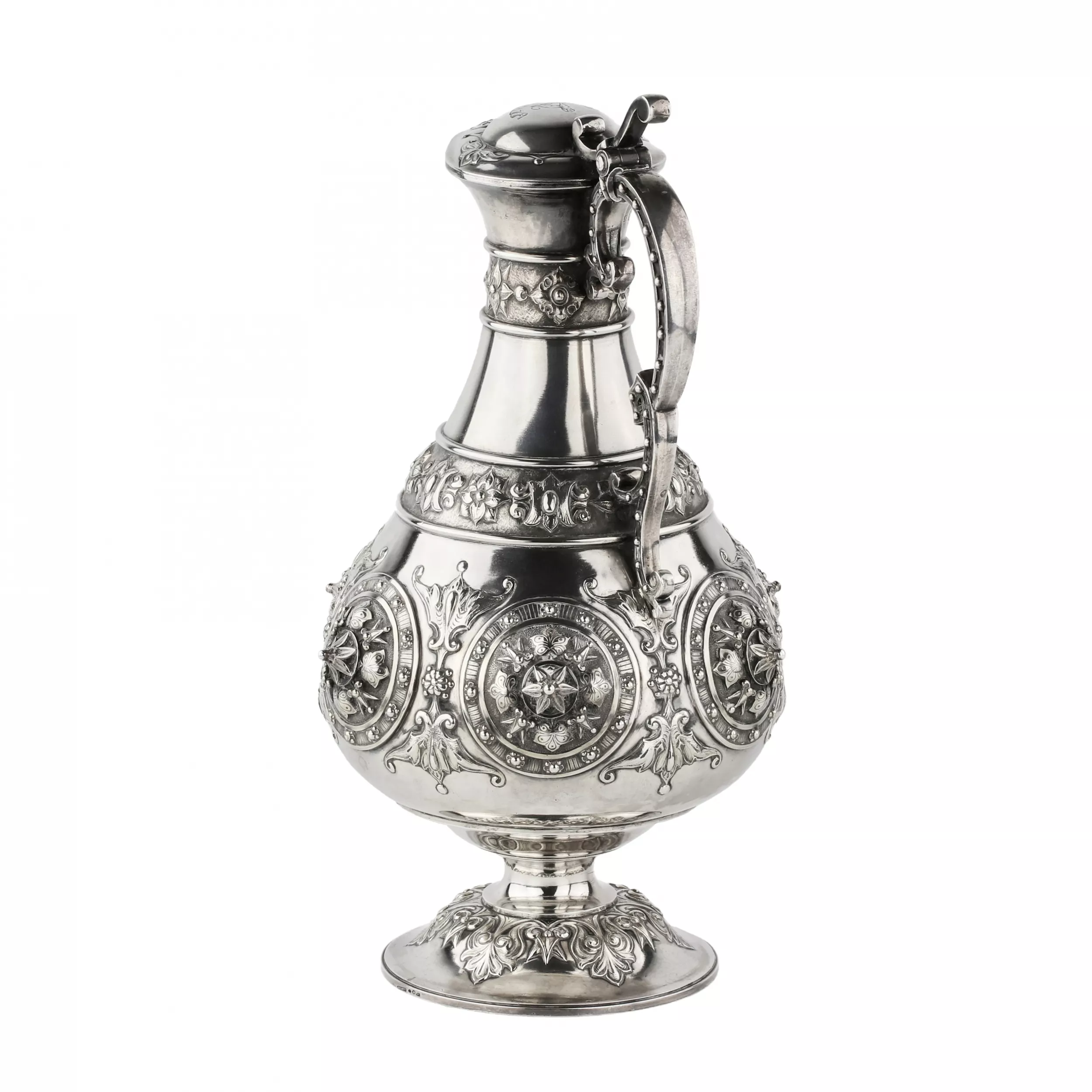 ВИННЫЙ КУВШИН из серебра. Джеймс Барклай Хеннелл, Лондон, 1877.