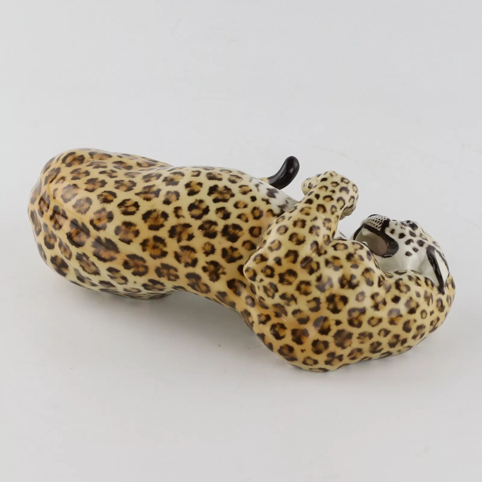 Nymphenburg Leopard Amidou par Hans Behrens, Allemagne des années 1960 