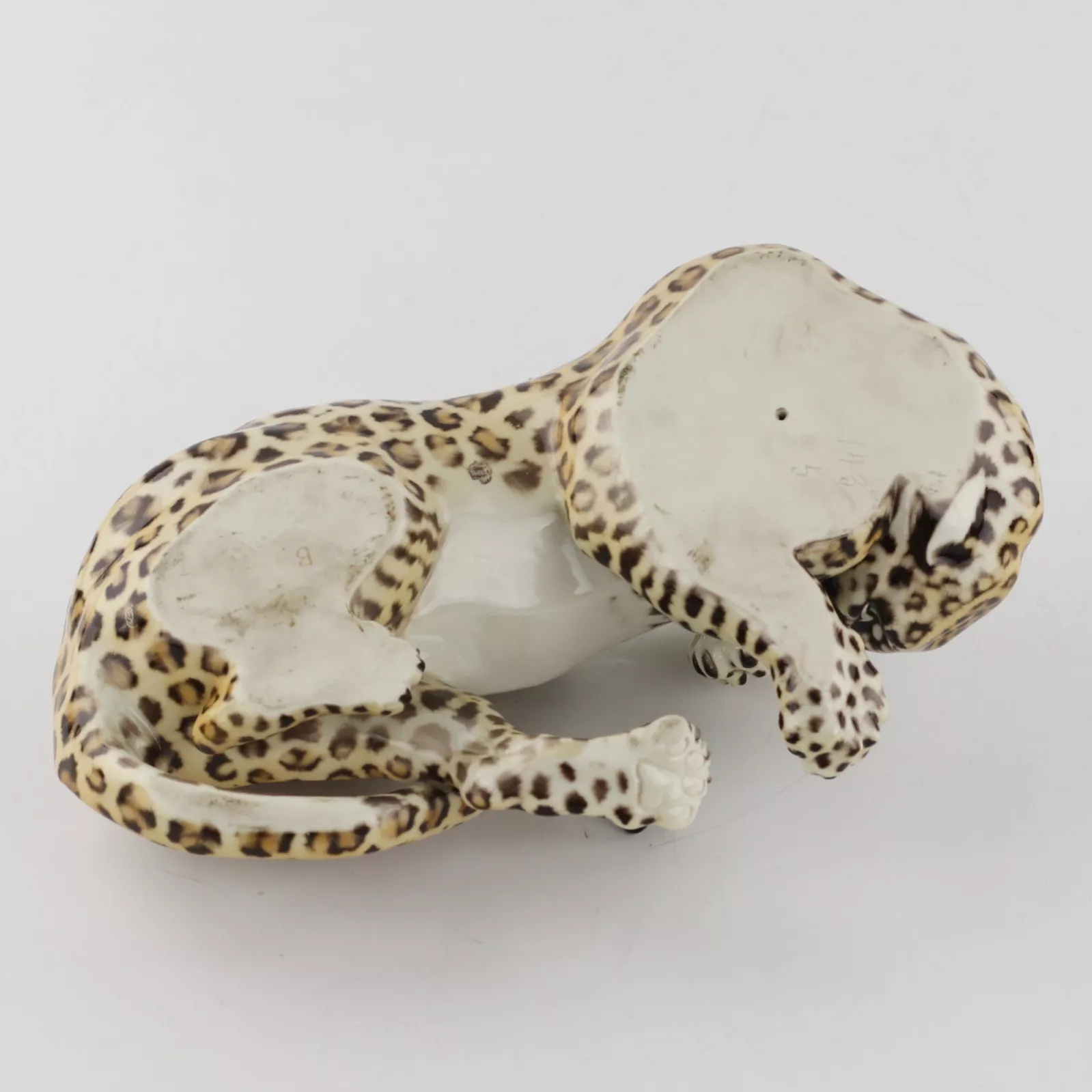 Nymphenburg Leopard Amidou par Hans Behrens, Allemagne des années 1960 