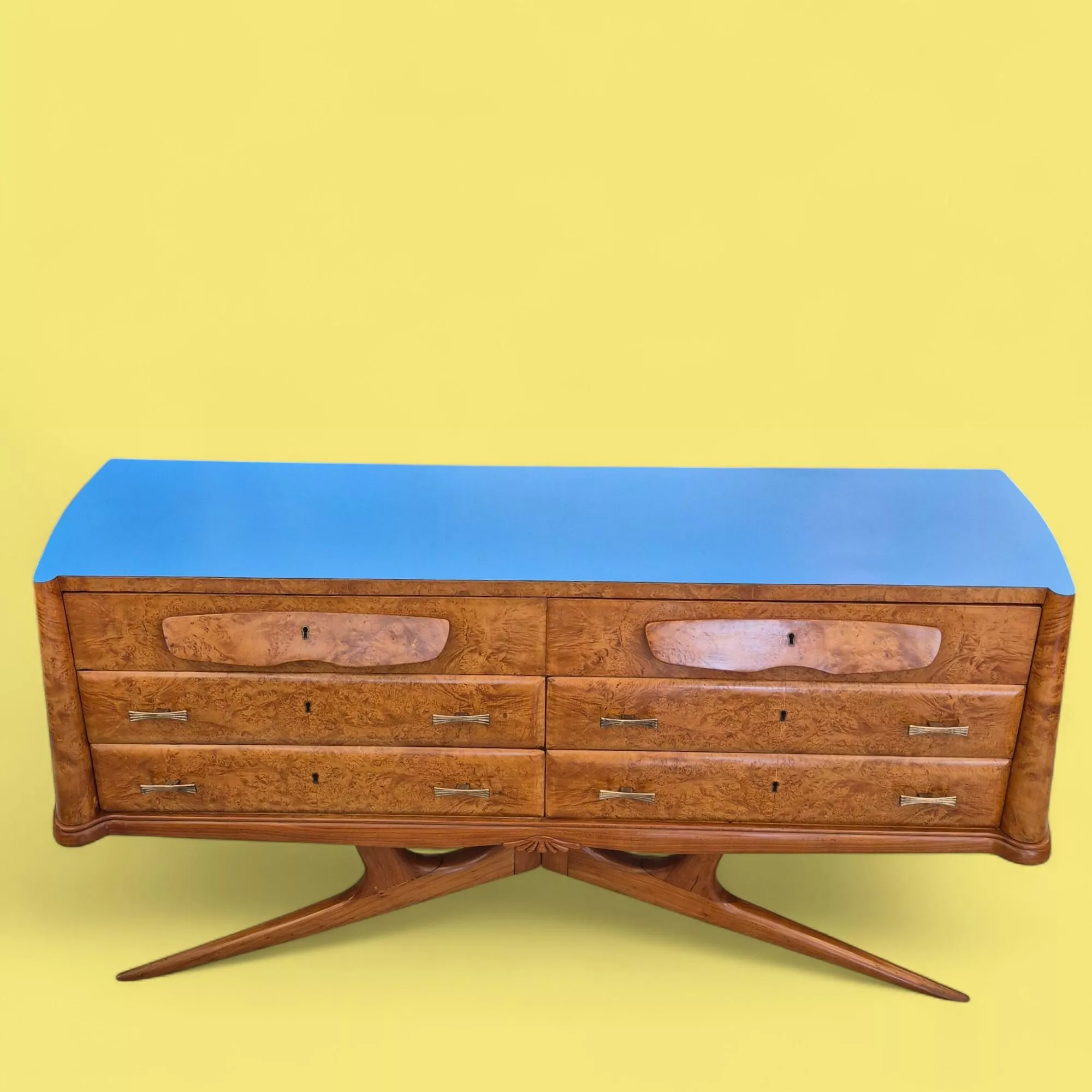 Unique Italian modern midcentury elm burl Sideboard after Vittorio Dassi