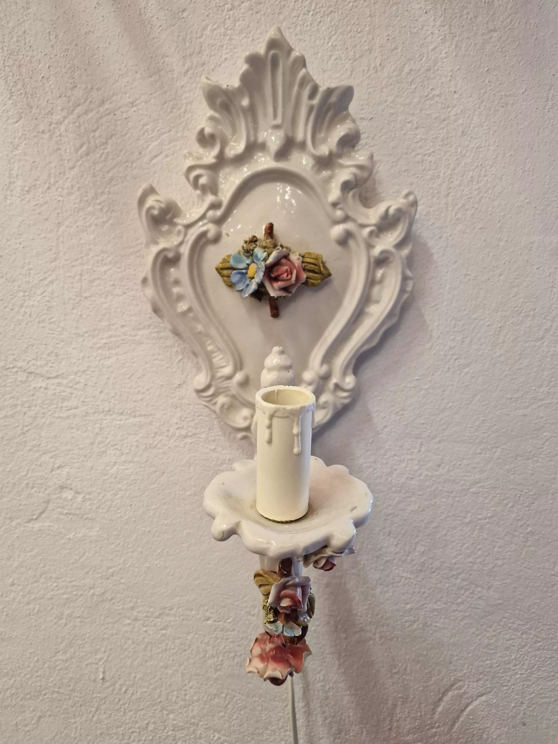 Wall lamp
