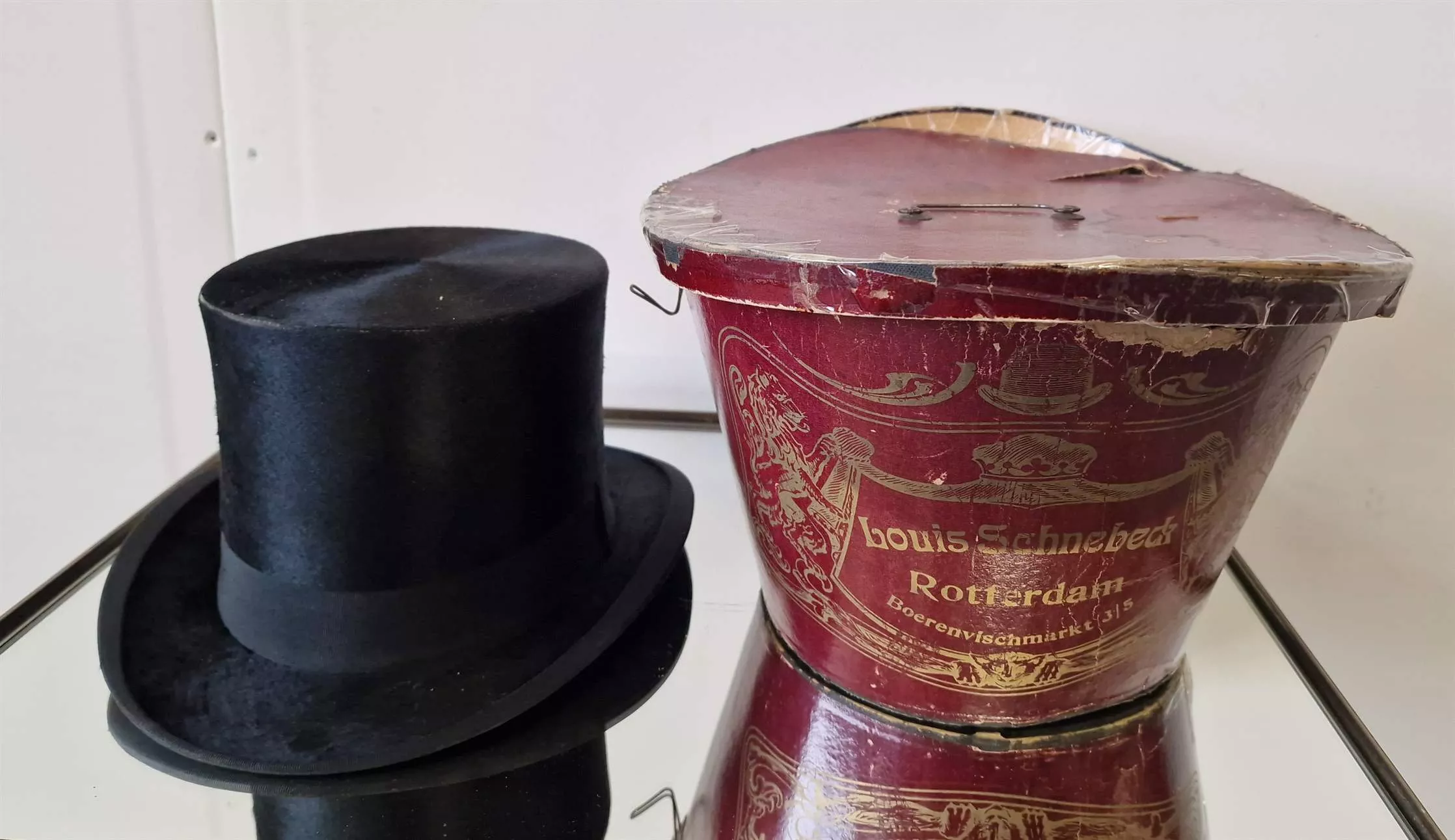 Antique cylinder in original box