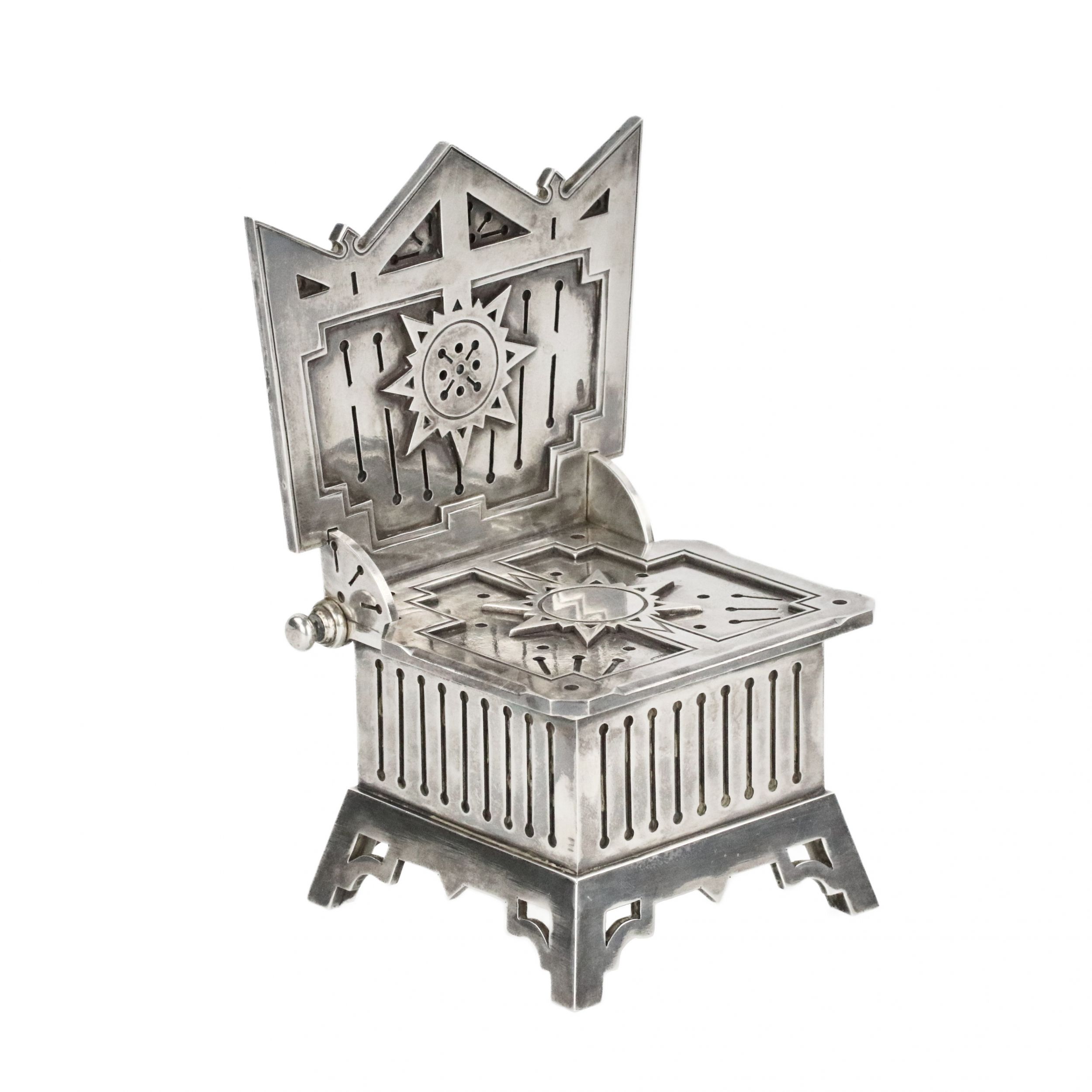 Massive-silver-salt-cellar-throne-with-the-hallmarks-of-the-Grachev-Brothers-and-the-Kostroma-Assay-Office-