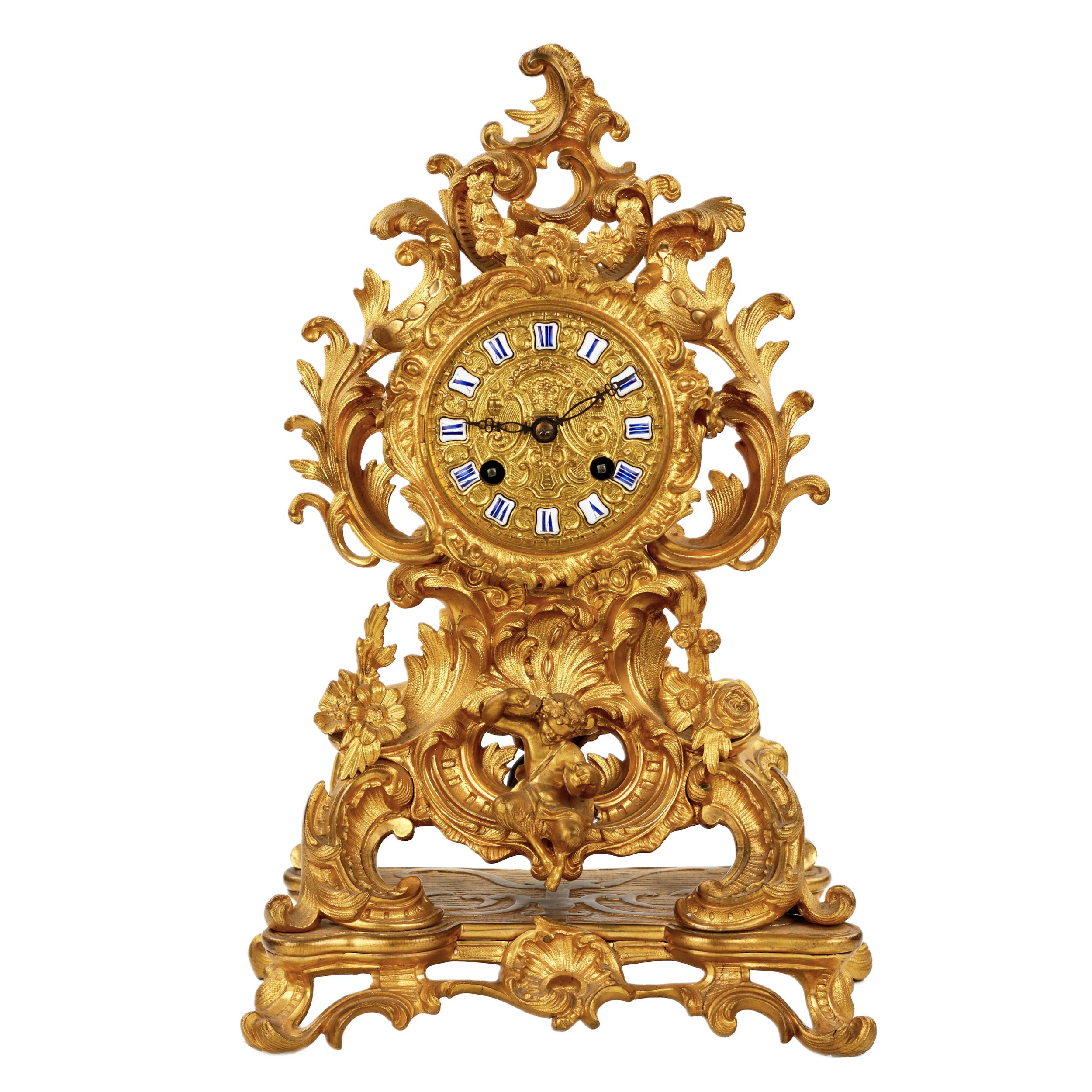 Horloge-de-cheminee-de-style-rococo-