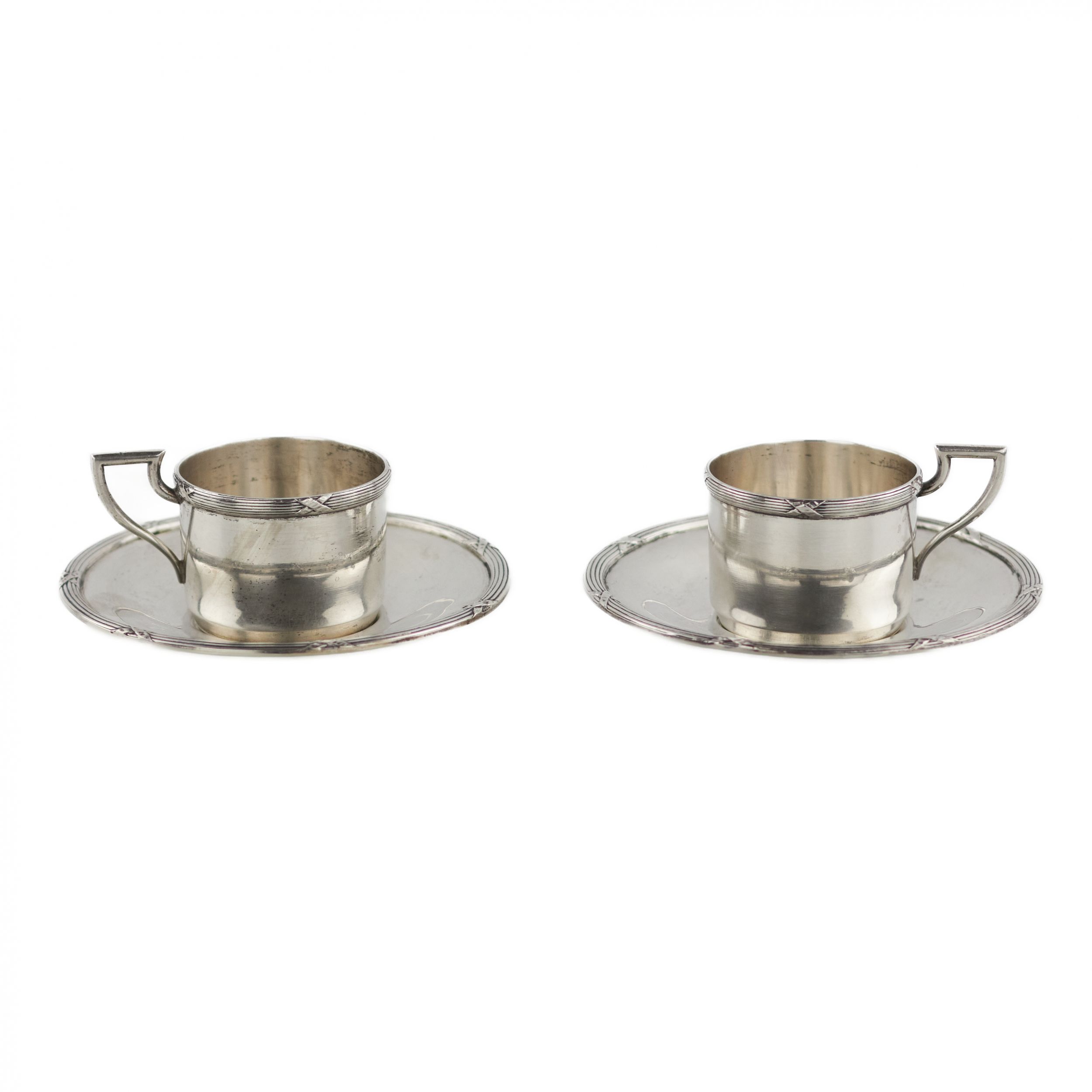 Silver-coffee-cups