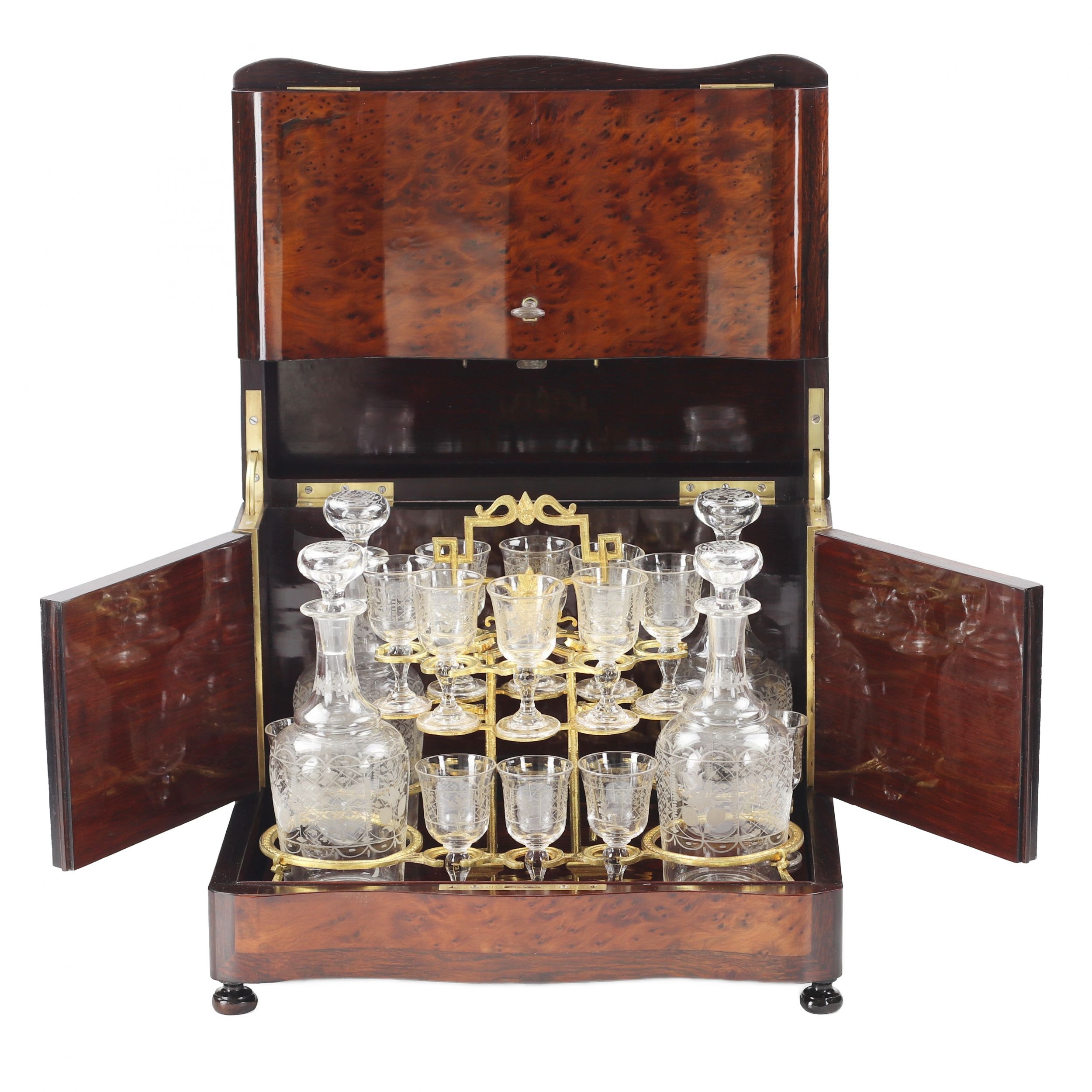 Maison TAHAN. Magnificent liquor bar in a burl veneer body. France. The period of Napoleon III. 