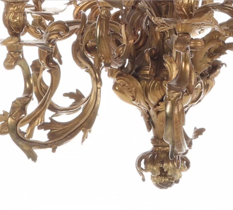 Rococo style chandelier. 19th century 