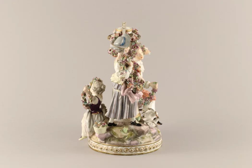 Porcelāna figūra