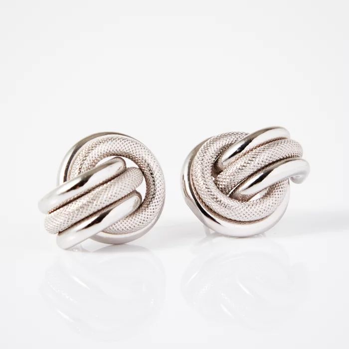 Серьги из белого золота 18 карат.
