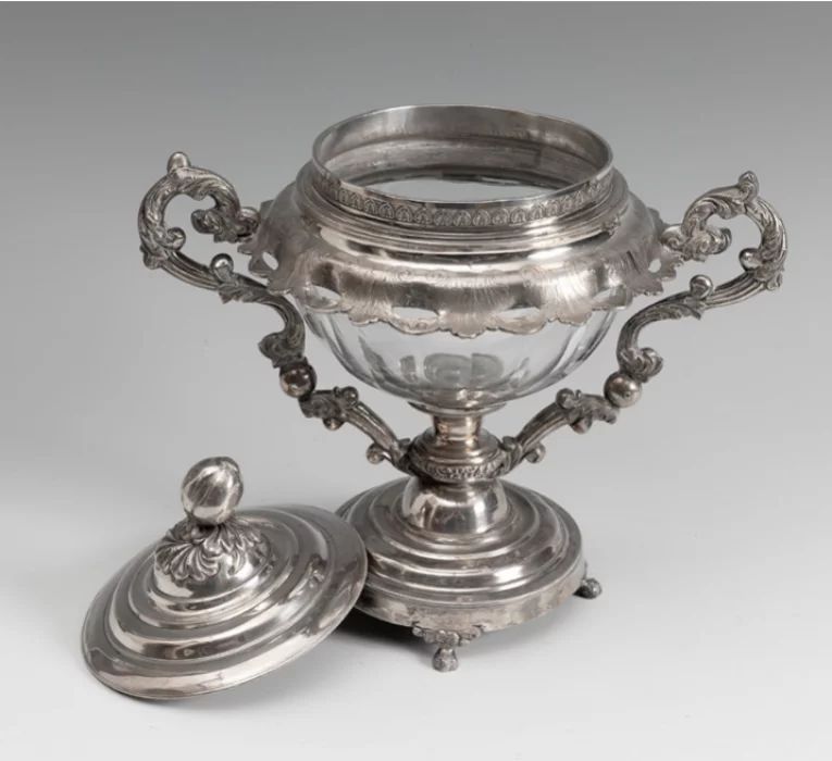 Серебряная вазочка для варения