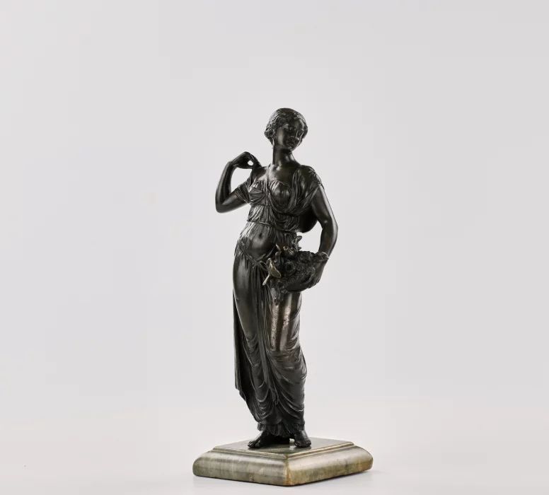 Sculpture Goddess Hestia