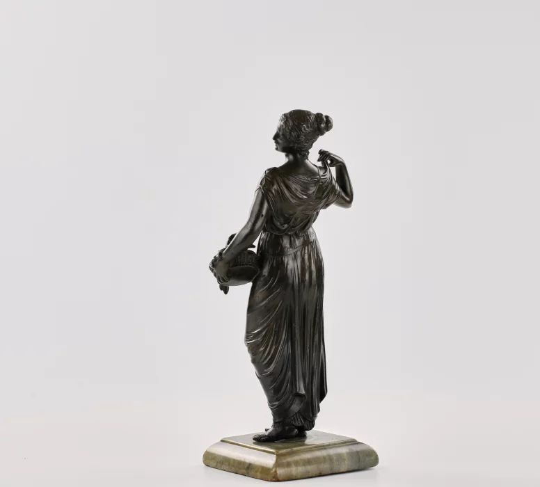 Скульптура Богиня Гестия