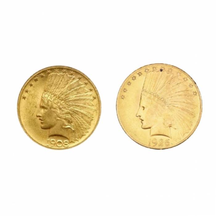 Две золотые монеты номиналом 10 долларов с головой индейца 1908 и 1926 годов.