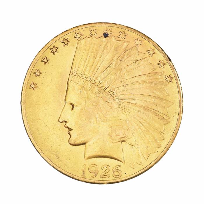 Divas 1908. un 1926. gada zelta monētas 10 USD vērtībā Indijas galvas. 