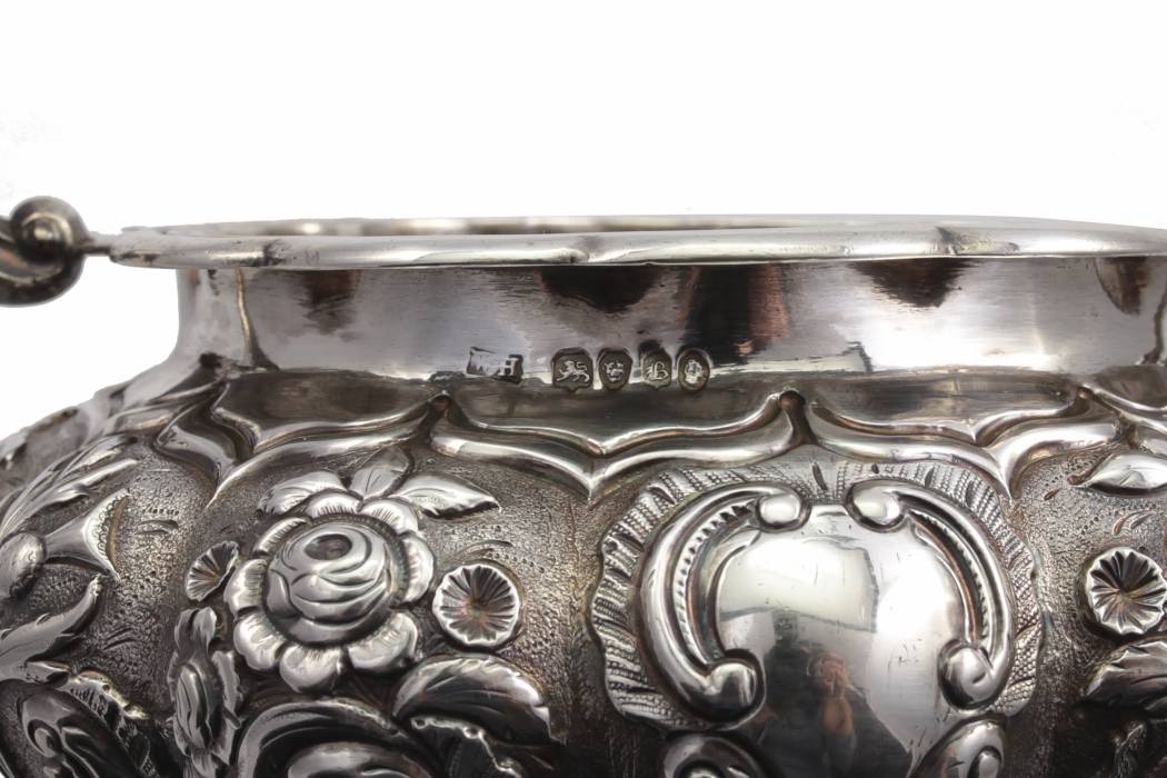Silver service of 6 items. London, W. H. and John S. 1837-1851 