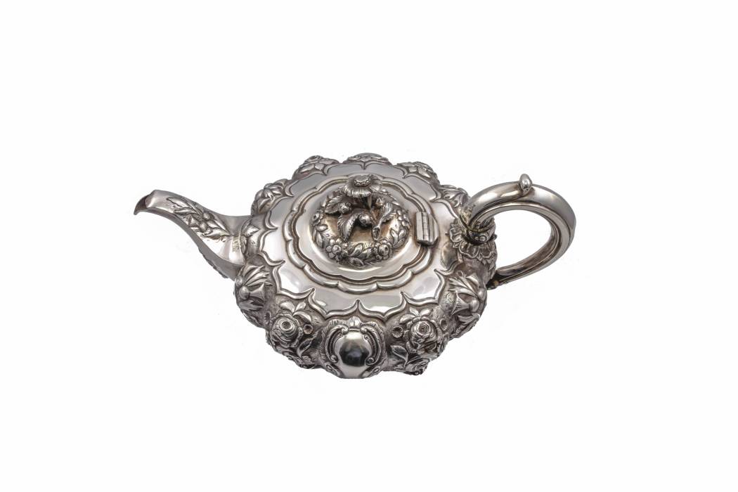 Silver service of 6 items. London, W. H. and John S. 1837-1851 