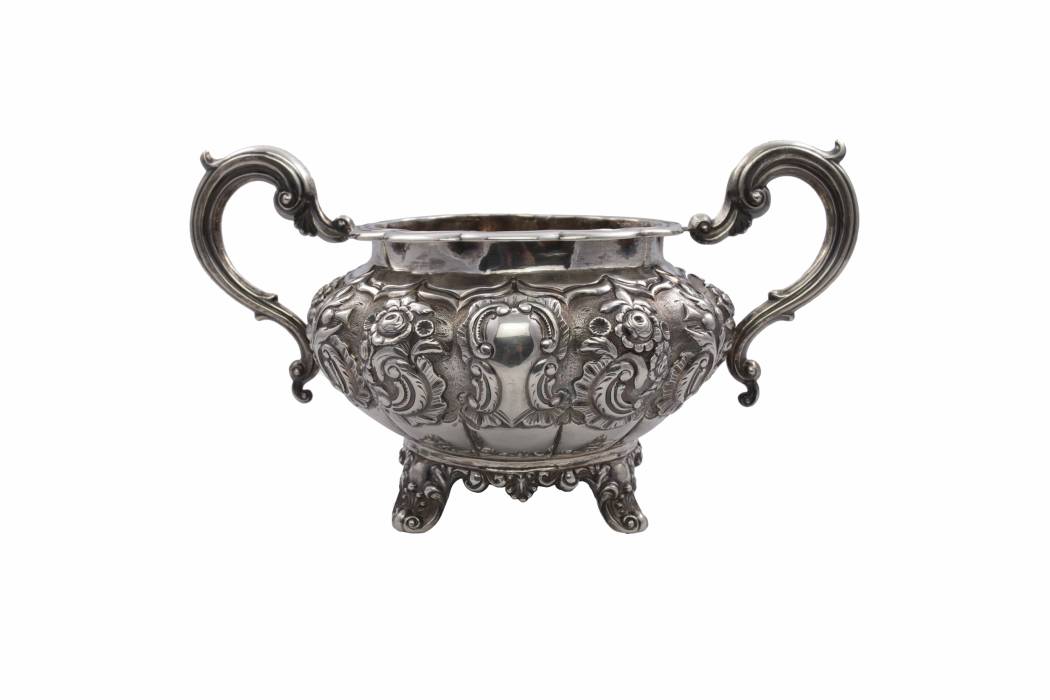 Silver service of 6 items. London, W. H. and John S. 1837-1851 