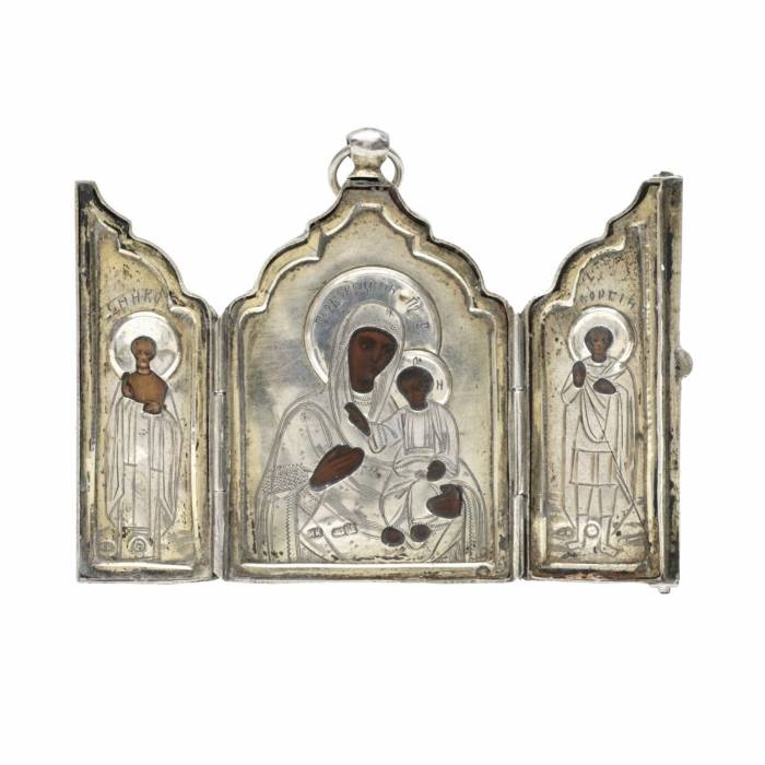 Ceļojuma sudraba ikona no Gerbovecas Dievmātes ikonas ar svētajiem. Krievija