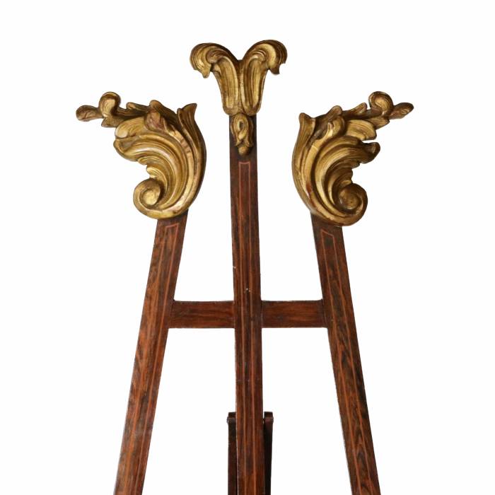 Mahogany easel with gilding, late Biedermeier style, mid-19th century. 