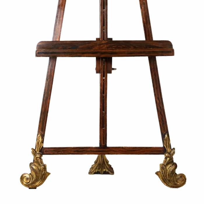 Mahogany easel with gilding, late Biedermeier style, mid-19th century. 