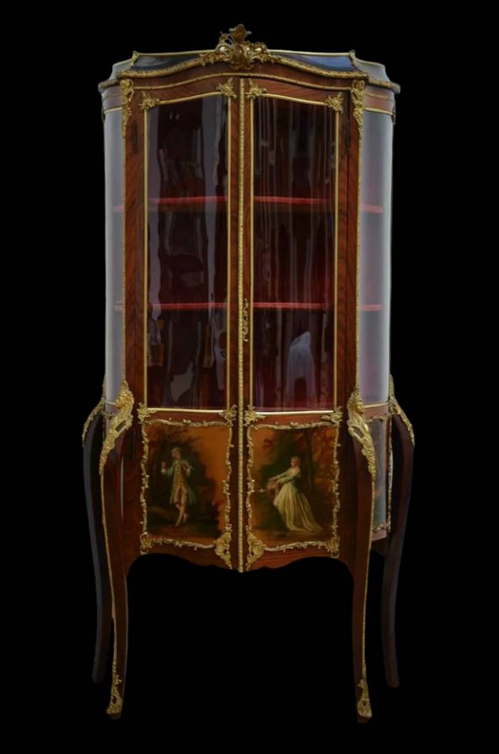 Louis XV style showcase with lacquered panels
