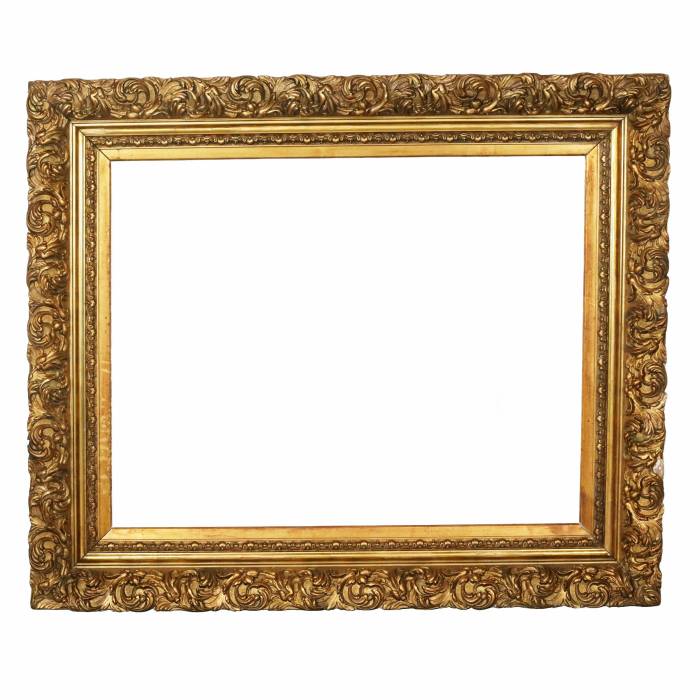 Large gilded wooden frame in the Baroque style. 