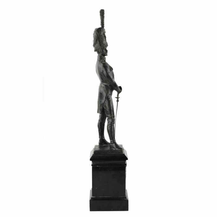 Bronze figure of an officer. Alfred Olson. 