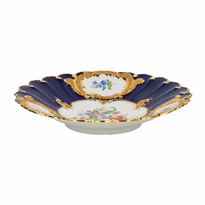 Gorgeous cobalt blue Meissen dish with gilding and delicate painting. 20th century. 