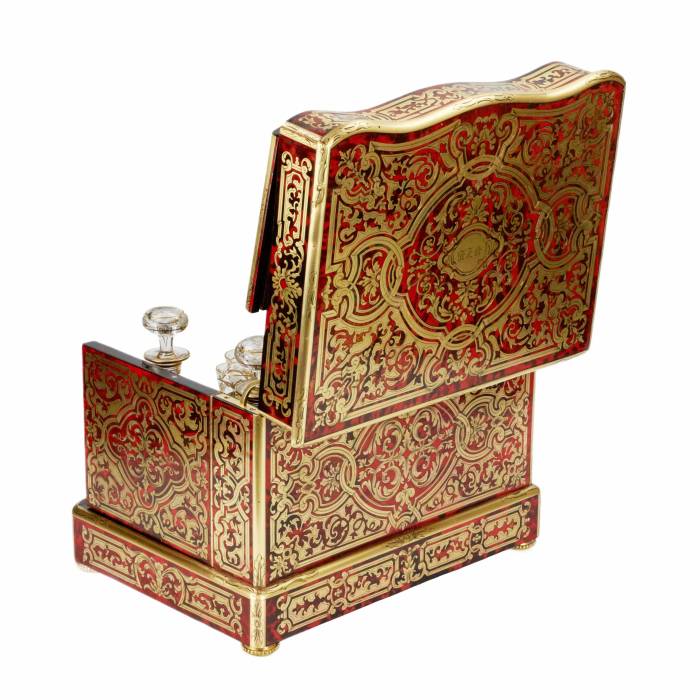 Carriage bar in marquetry, Napoleon III style. TH. ANNEE 22 rue Chapon à Paris. 19th century. 