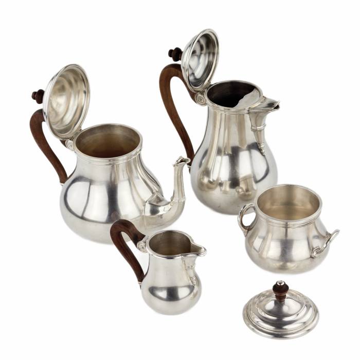 French tea and coffee service in silver plated metal. Paris. Puiforcat. 