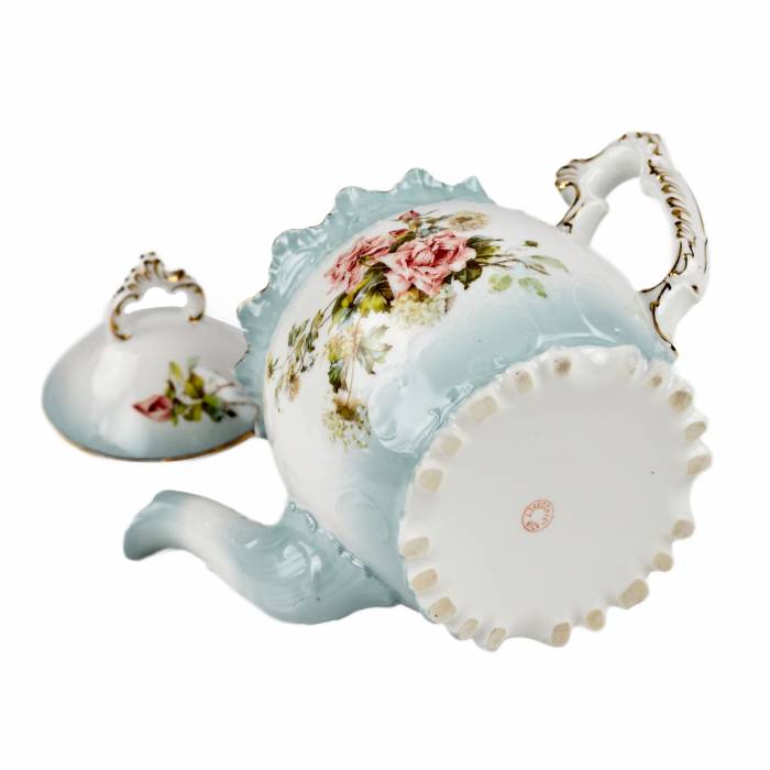 Delicate, porcelain, tea and coffee service, in neo-baroque forms. J.Jaksch&co. Riga. 