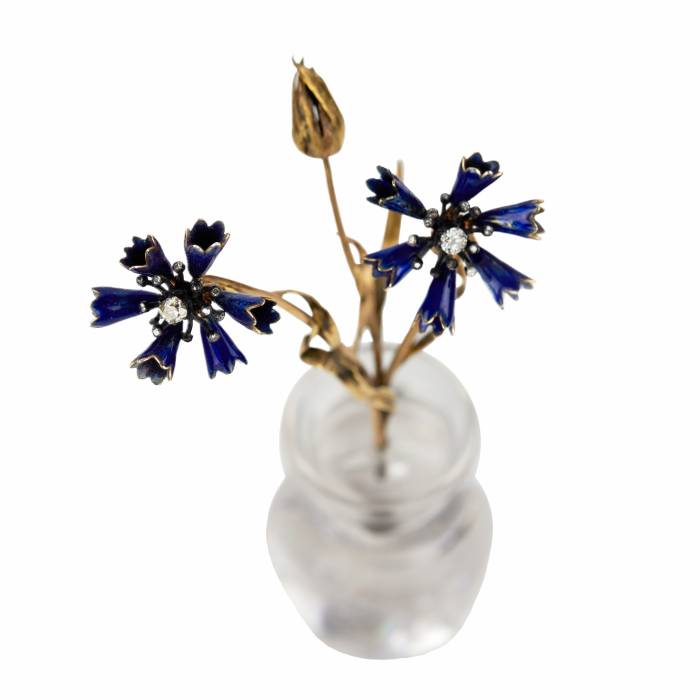 CORNFLOWER IN A VASE. JEWELLERY COMPOSITION BY THE FIRM OF C. FABERGÉ RUSSIA, SAINT PETERSBURG, EARLY 20TH CENTURY