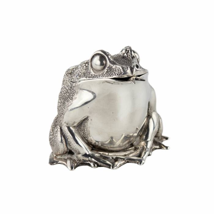 Moutarde argentee en forme de grenouille. TIFFANY & CO. 