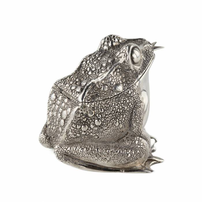 Moutarde argentee en forme de grenouille. TIFFANY & CO. 