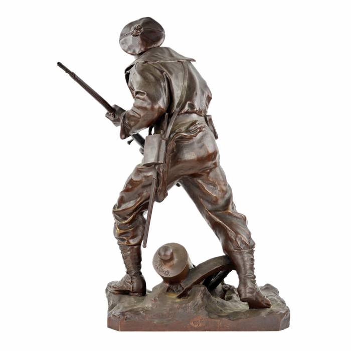 Onisme Aristide Croisy. Figure en bronze d`un brave marin militaire. 