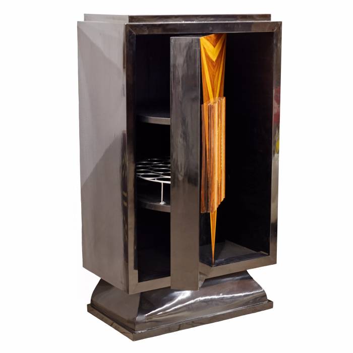 Large, vertical bar in Art Deco style, with a rotating display case. 20th century. 