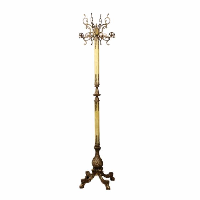 Hanger in brass and onyx in the style of Napoleon III.