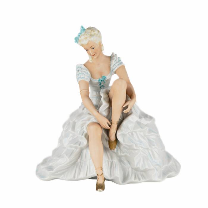 Porcelain figurine. Ballerina. Unterweissbach. Germany. 1950-1960s 