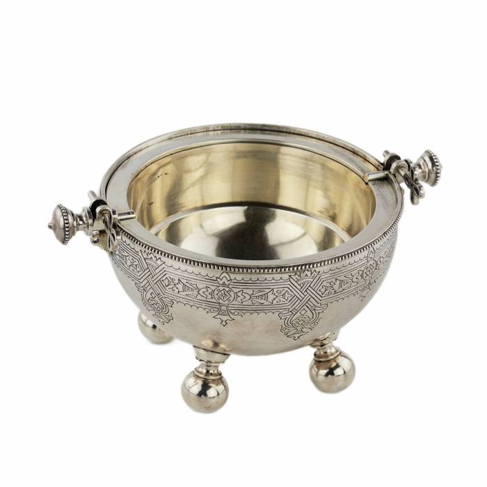 Appareil en argent pour caviar - Ikornitsa, Saint-Pétersbourg 1877-1891