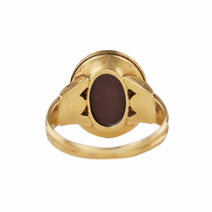 Antique 18K gold ring with red jasper gem, depicting Apollos chariot. Rome II-III centuries. AD