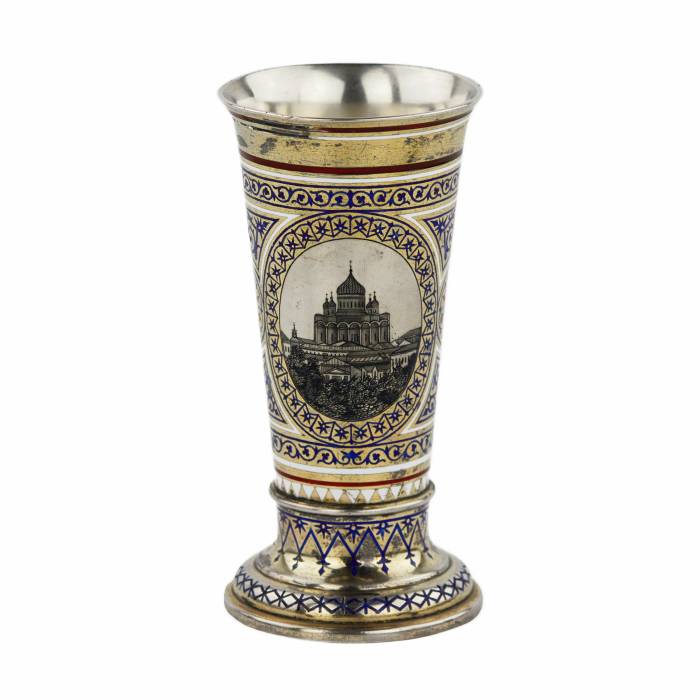 PAVEL OVCHINNIKOV. Russian silver gilded and champleve goblet of the 19th century, stamped by Pavel Ovchinnikov, Moscow, 1872. Imperial diploma. 