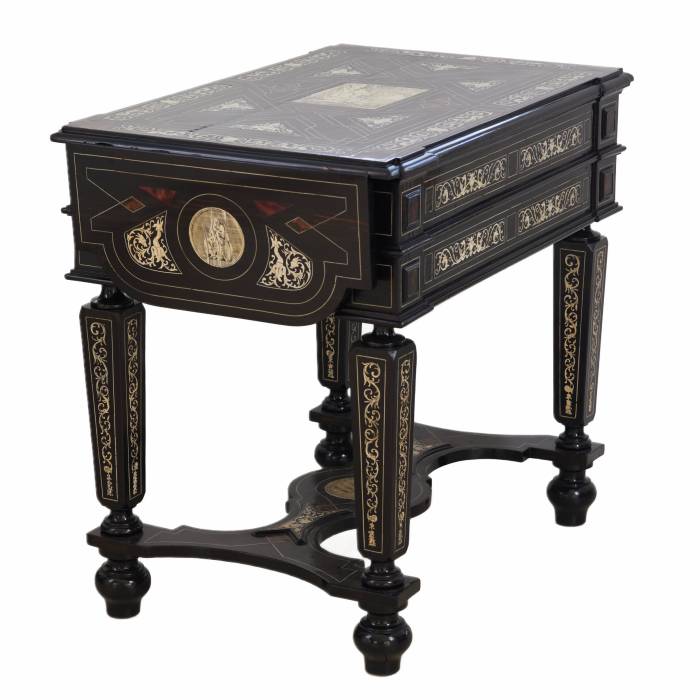 Ferdinand Pogliani. Bureau du 19ème siècle de style Néo-Renaissance.