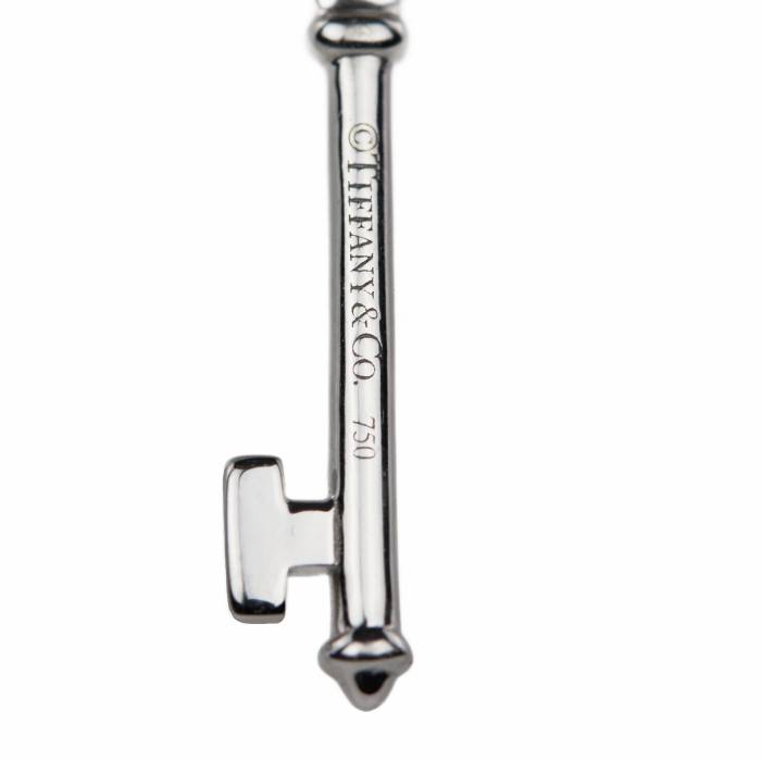 PENDENTIF TIFFANY cle en or blanc 18 carats avec diamant